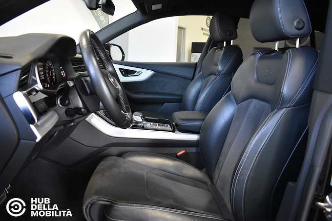 AUDI Q8 50 TDI 286 CV quattro tiptronic Sport